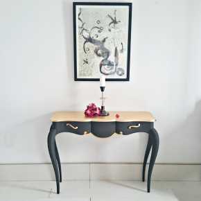 Consola tres cajones en rojo y dorado | Tienda online de decoración y